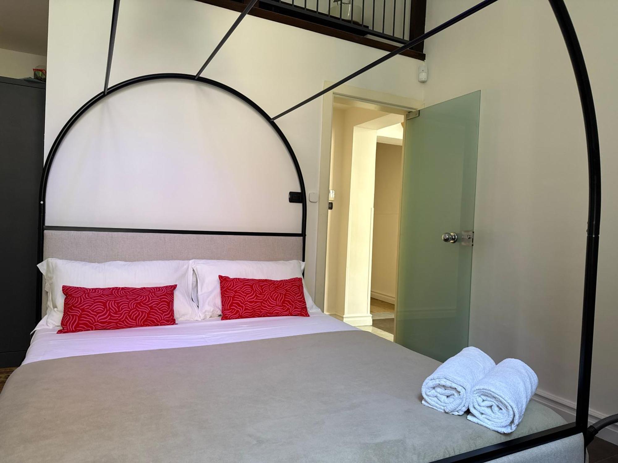 W Like Apartment On Hert Of City Center Aeroporto di Catania Fontana Rossa Esterno foto